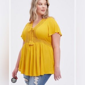 Torrid Top, 3X, Crinkle Gauze, Mustard Yellow, NWT